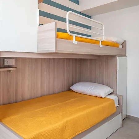 Apartment M447 - Marcelli, Nuovissimo Trilocale Fronte Mare In Residence Con Piscina Marcelli