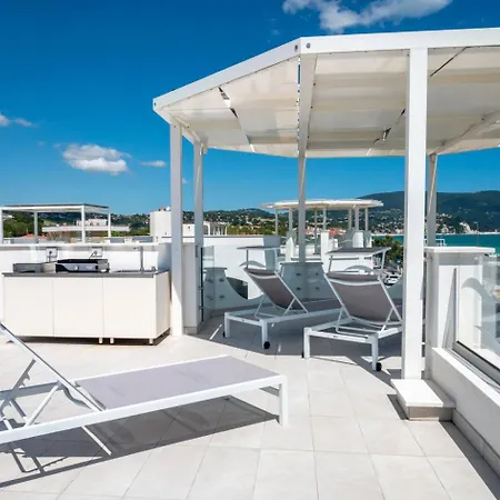 M447 - Marcelli, Nuovissimo Trilocale Fronte Mare In Con Piscina Apartmán Marcelli