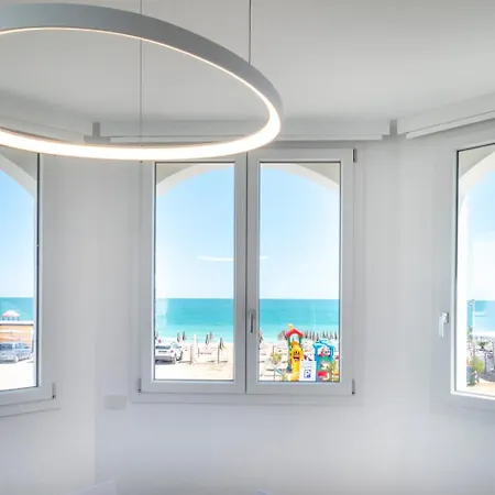 Apartment M447 - Marcelli, Nuovissimo Trilocale Fronte Mare In Con Piscina *